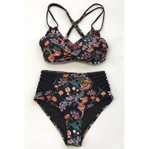 Cupshe 2 piece high waisted swimsuit